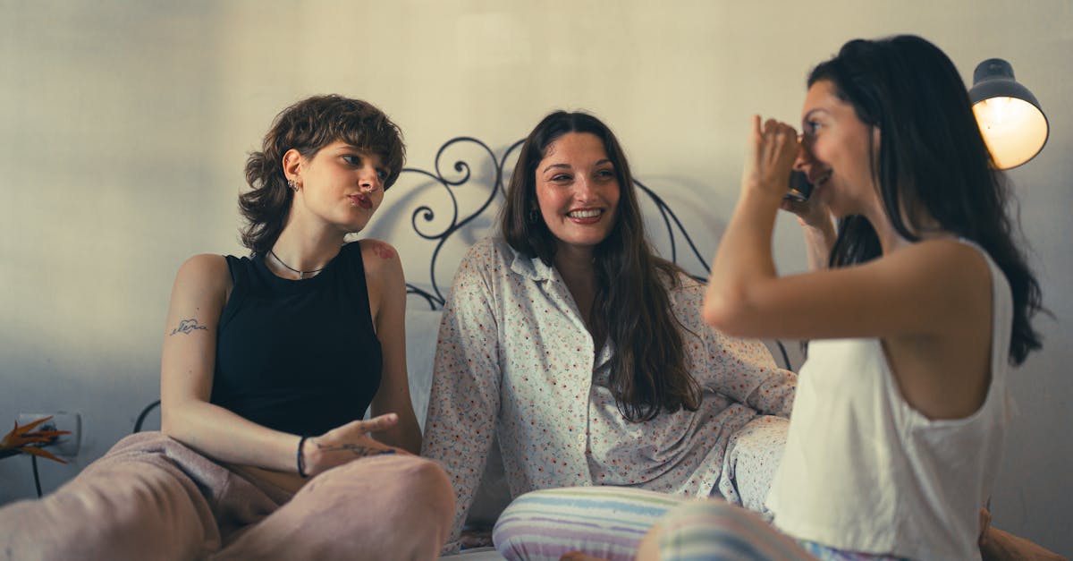 Best Soft Fabric Nightwear Options for Hot Indian Nights Best Soft Fabric Nightwear Options for Hot Indian Nights
